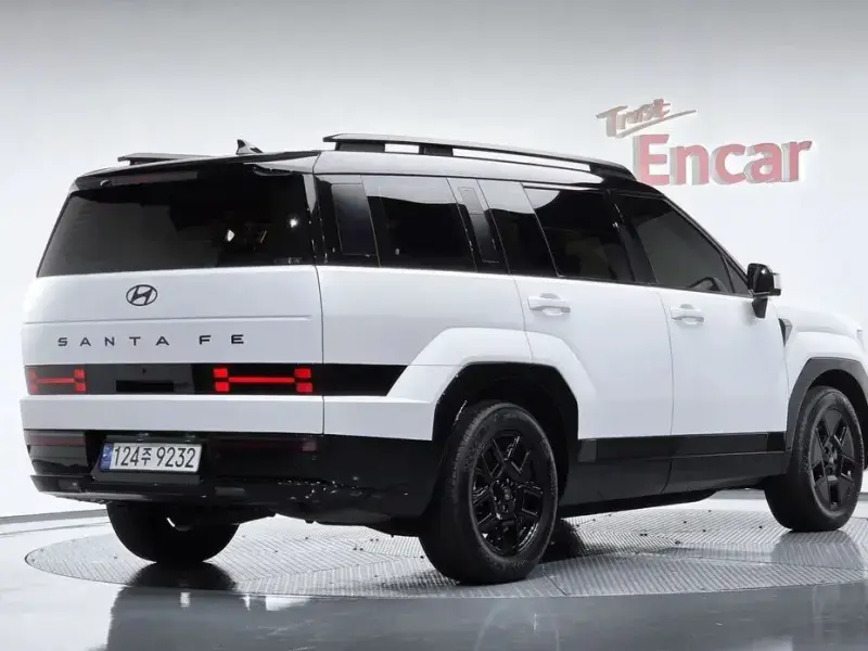 2023 Hyundai Santa Fe с пробегом 57 397 км