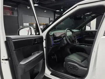 2023 Hyundai Santa Fe с пробегом 57 397 км