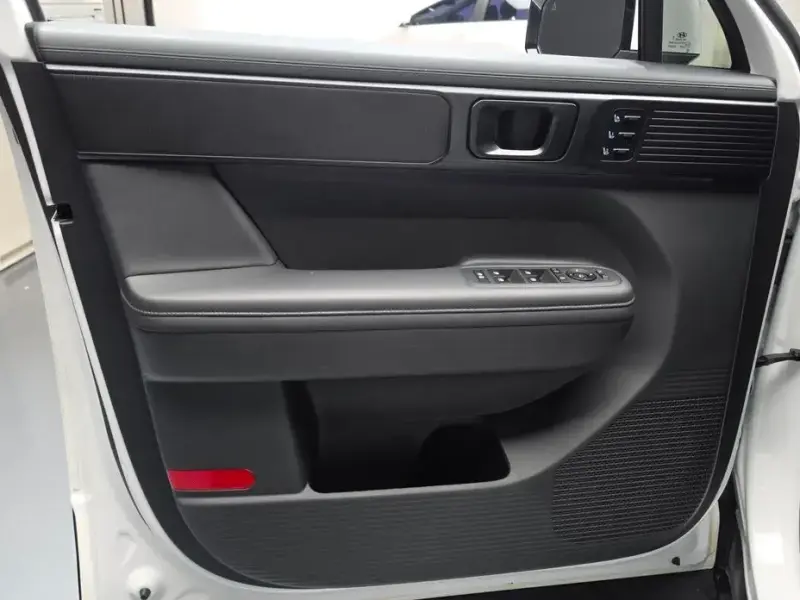 2024 Hyundai Santa Fe с пробегом 18 855 км