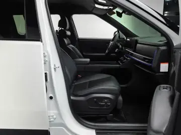 2023 Hyundai Santa Fe с пробегом 57 397 км