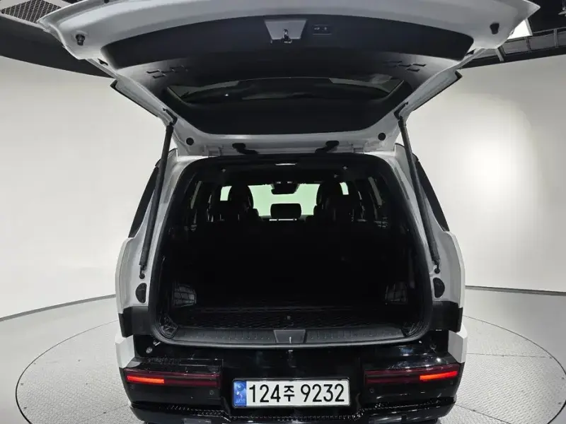 2023 Hyundai Santa Fe с пробегом 57 397 км