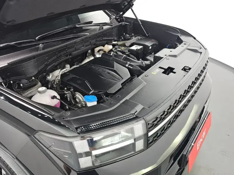 2025 Hyundai Santa Fe с пробегом 7 376 км