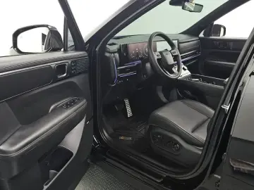 2025 Hyundai Santa Fe с пробегом 7 376 км