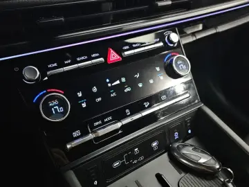 2025 Hyundai Santa Fe с пробегом 7 376 км
