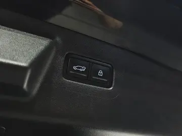2025 Hyundai Santa Fe с пробегом 7 376 км