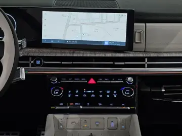 2024 Hyundai Santa Fe с пробегом 13 959 км