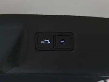 2025 Hyundai Santa Fe с пробегом 7 082 км