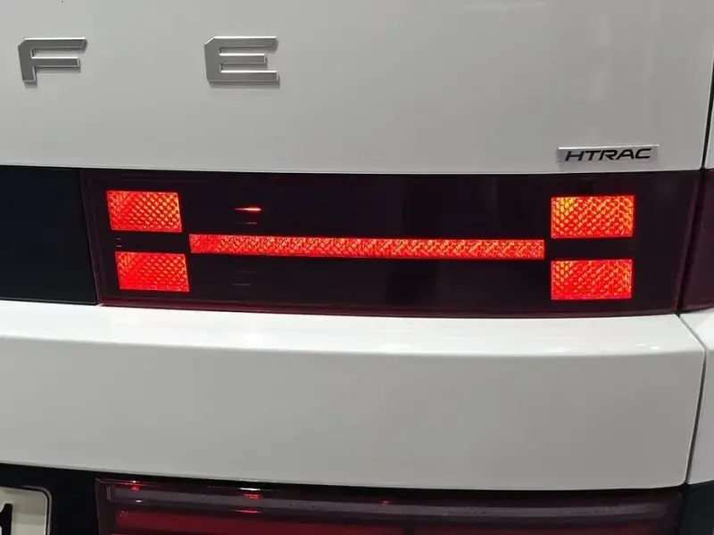 2024 Hyundai Santa Fe с пробегом 13 959 км