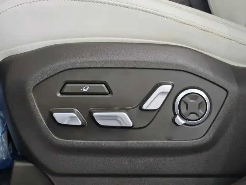 2024 Hyundai Santa Fe с пробегом 13 959 км