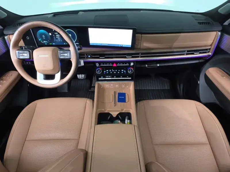 2024 Hyundai Santa Fe с пробегом 17 907 км