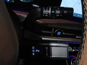 2024 Hyundai Santa Fe с пробегом 17 907 км