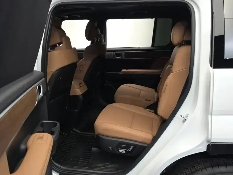 2024 Hyundai Santa Fe с пробегом 17 907 км
