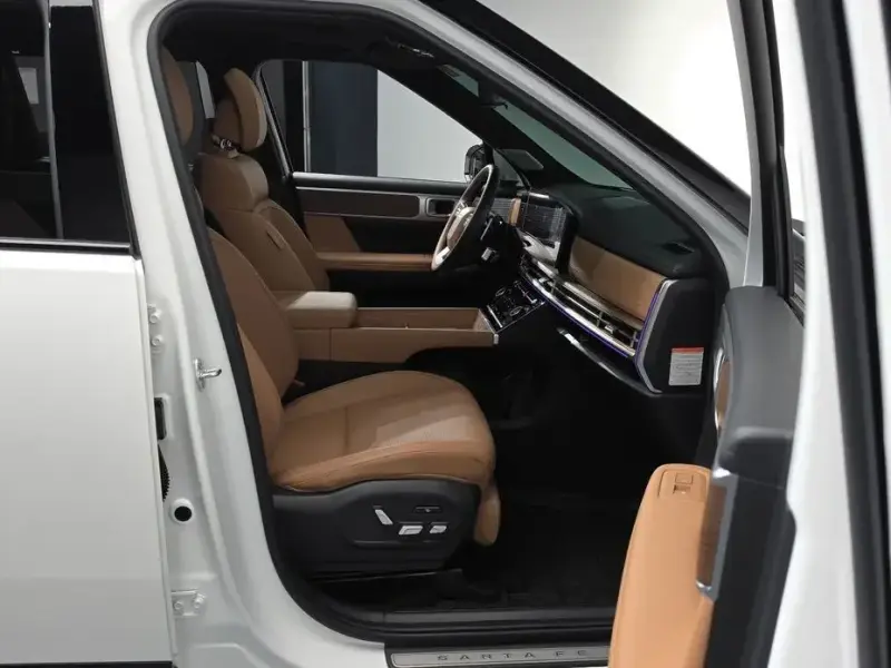 2024 Hyundai Santa Fe с пробегом 17 907 км