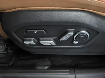 2024 Hyundai Santa Fe с пробегом 17 907 км