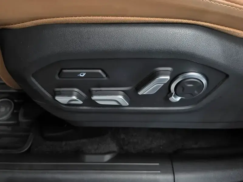 2024 Hyundai Santa Fe с пробегом 17 907 км