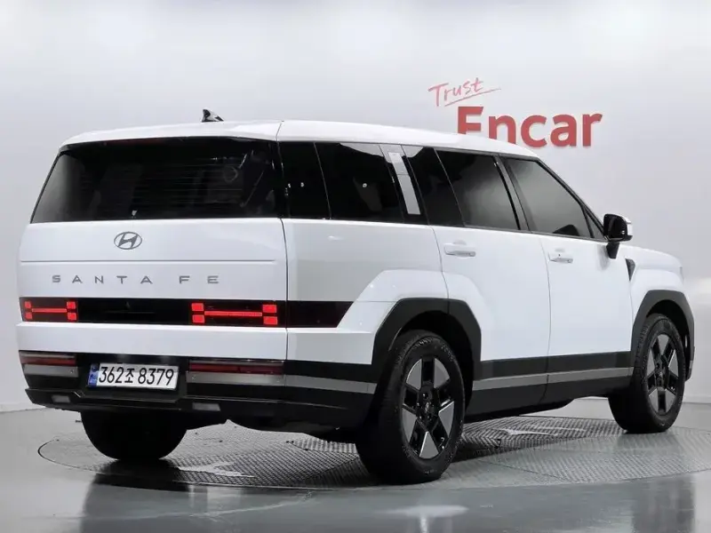 2024 Hyundai Santa Fe с пробегом 32 350 км