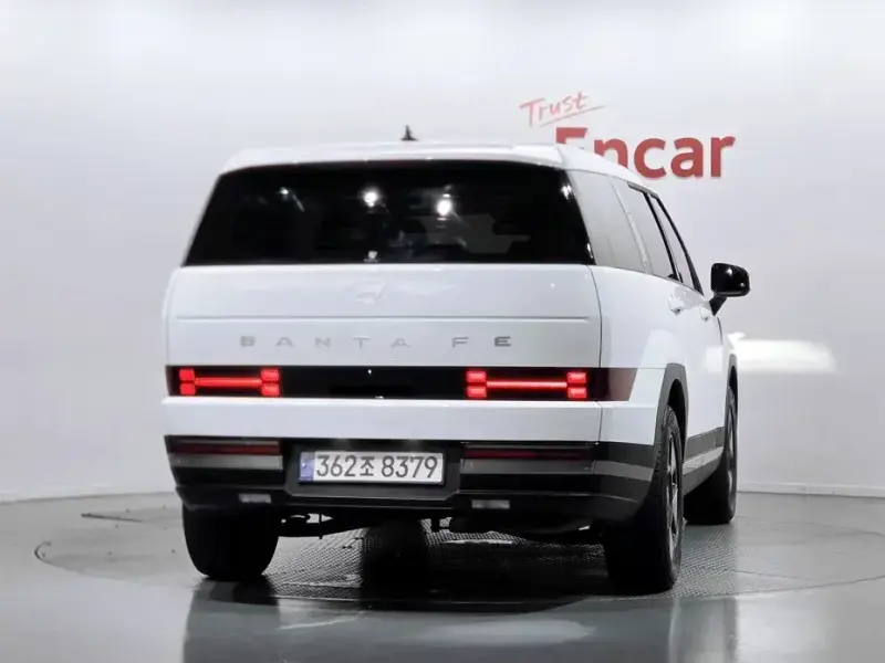 2024 Hyundai Santa Fe с пробегом 32 350 км