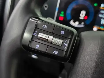 2024 Hyundai Santa Fe с пробегом 32 350 км