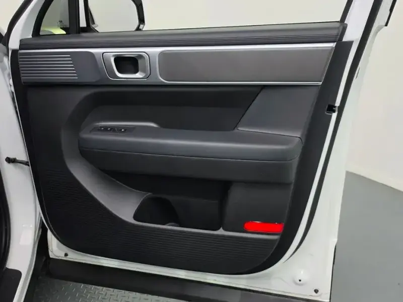 2024 Hyundai Santa Fe с пробегом 32 350 км
