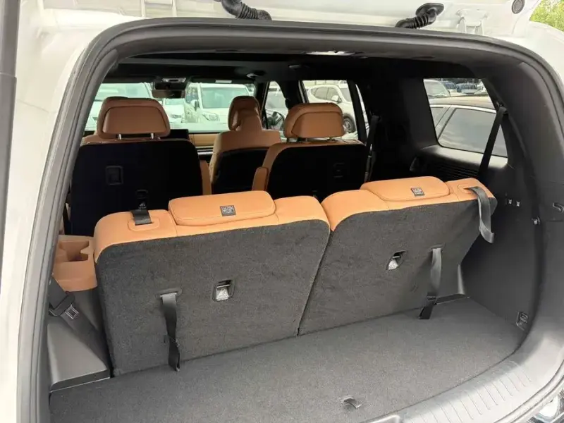 2024 Hyundai Santa Fe с пробегом 24 710 км