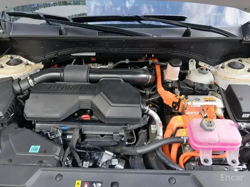 2025 Hyundai Santa Fe с пробегом 15 425 км