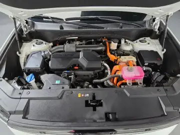2025 Hyundai Santa Fe с пробегом 39 308 км