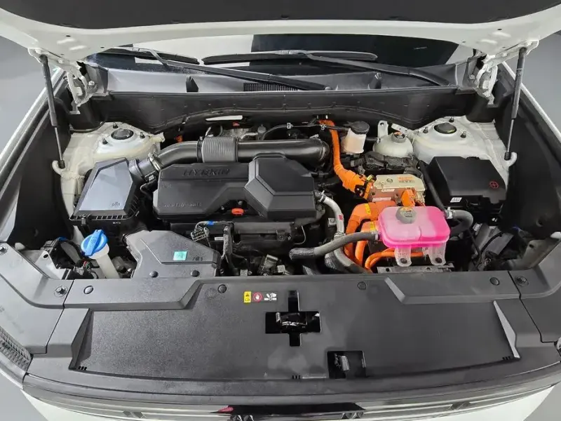 2025 Hyundai Santa Fe с пробегом 39 308 км