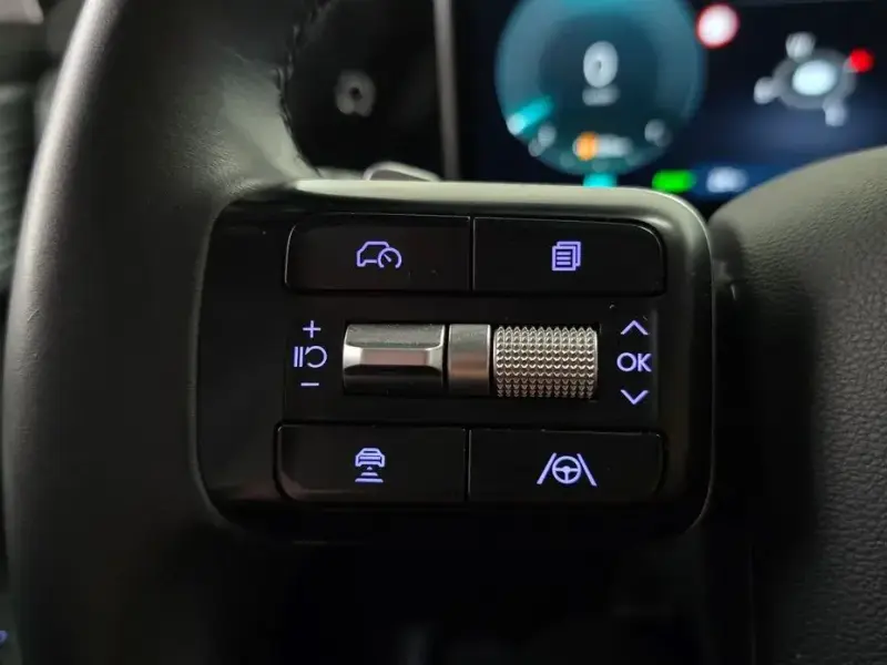 2025 Hyundai Santa Fe с пробегом 39 308 км