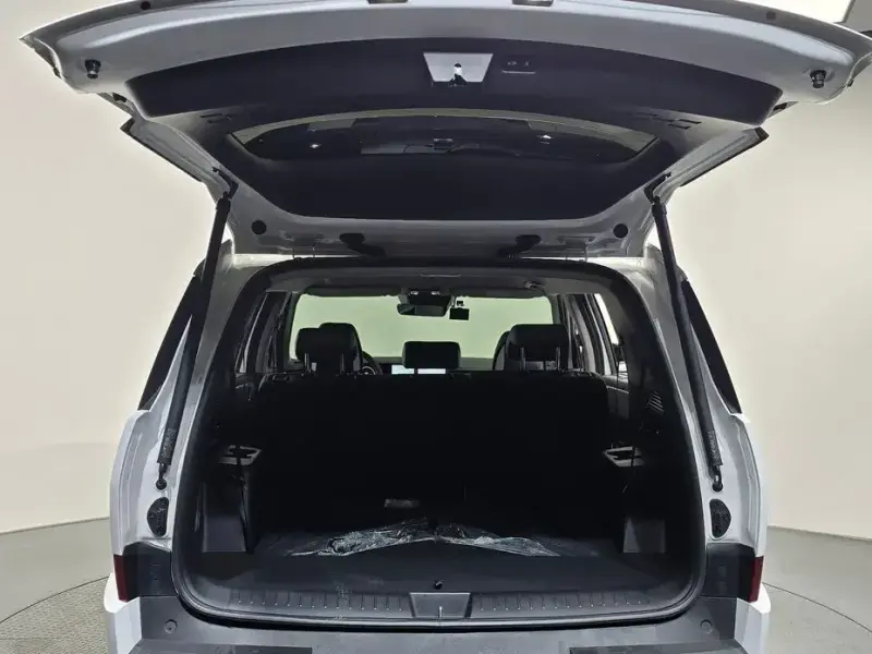 2025 Hyundai Santa Fe с пробегом 39 308 км