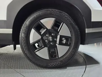 2025 Hyundai Santa Fe с пробегом 39 308 км