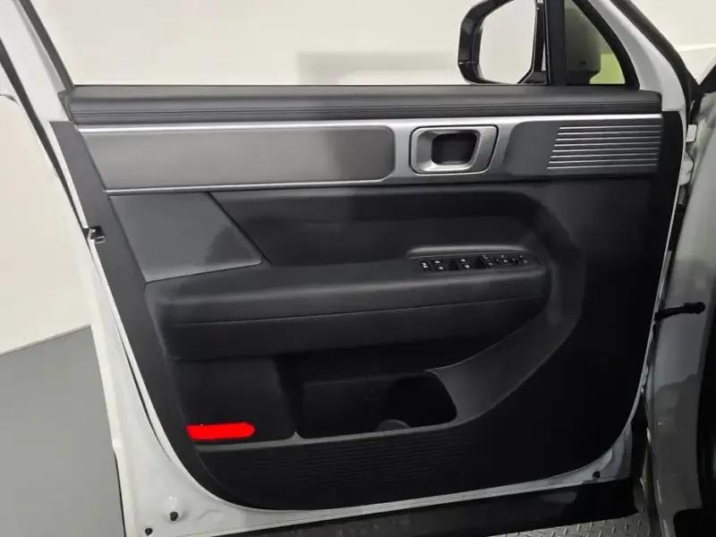 2025 Hyundai Santa Fe с пробегом 39 308 км