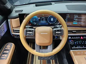 2023 Hyundai Santa Fe с пробегом 42 287 км