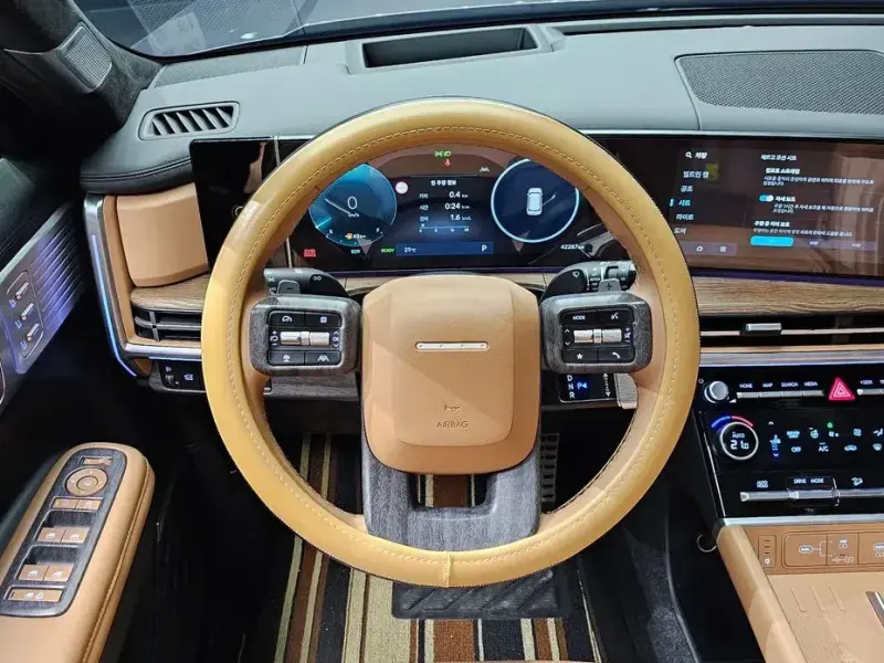 2023 Hyundai Santa Fe с пробегом 42 287 км