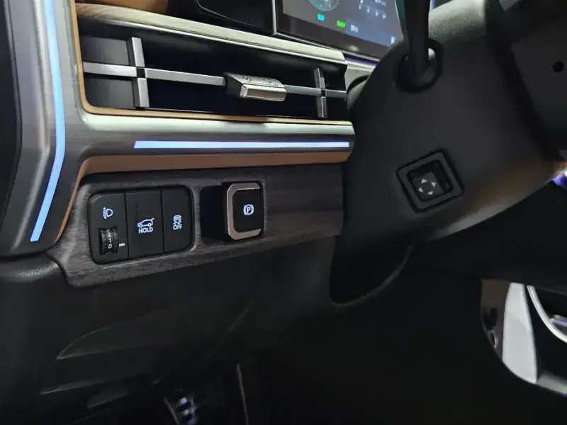 2023 Hyundai Santa Fe с пробегом 42 287 км