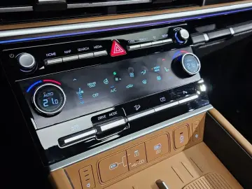 2023 Hyundai Santa Fe с пробегом 42 287 км