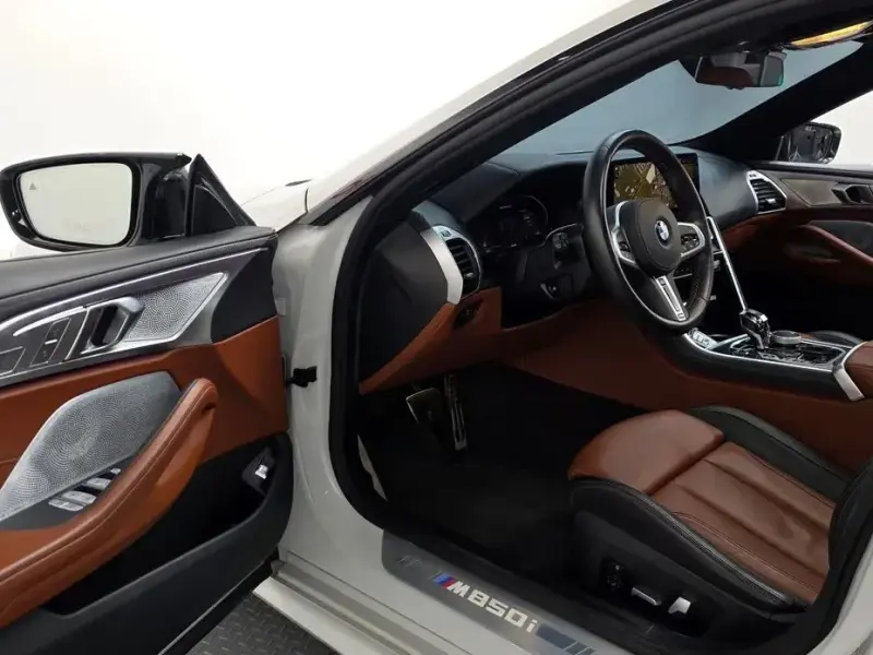 2024 BMW 8 серии с пробегом 40 456 км