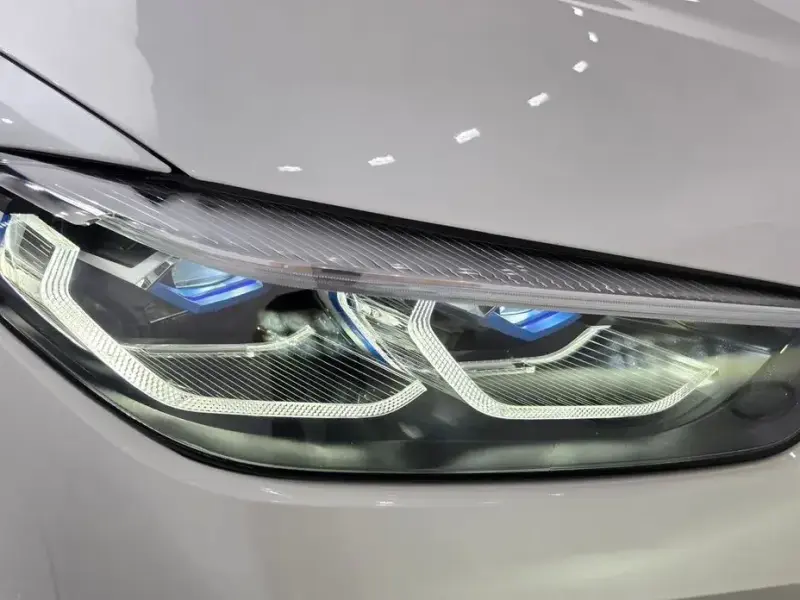 2023 BMW 8 серии с пробегом 27 369 км