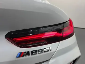 2023 BMW 8 серии с пробегом 27 369 км