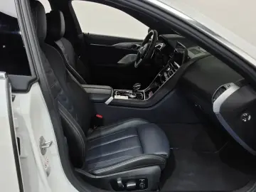 2023 BMW 8 серии с пробегом 27 369 км