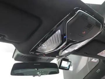 2025 BMW 8 серии с пробегом 21 558 км