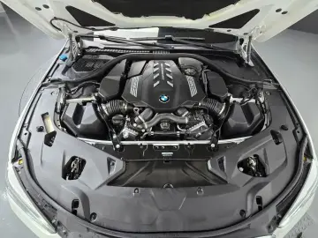 2023 BMW 8 серии с пробегом 35 760 км