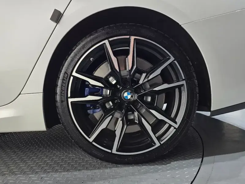 2023 BMW 8 серии с пробегом 35 760 км