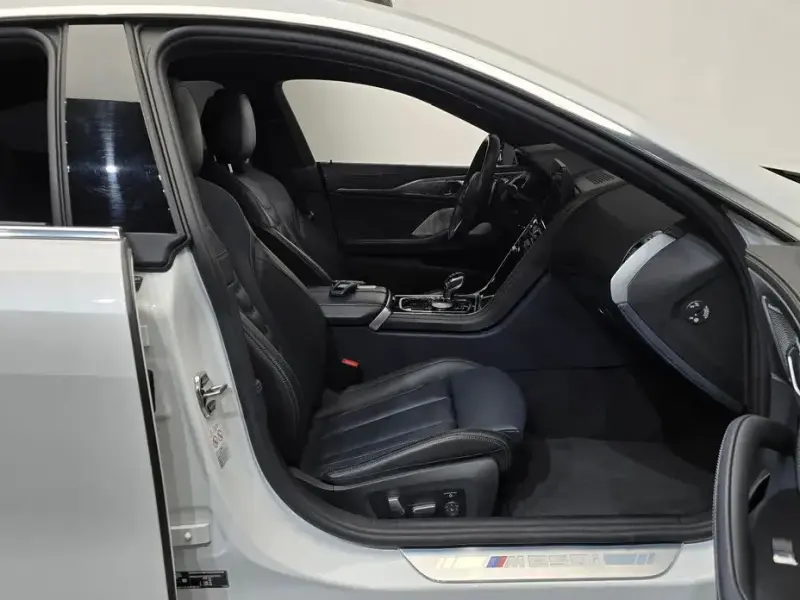2023 BMW 8 серии с пробегом 35 760 км