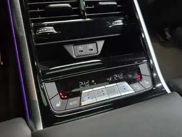 2023 BMW 8 серии с пробегом 35 760 км