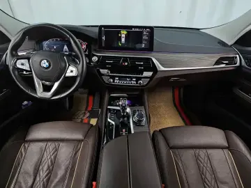 2022 BMW 6 серии с пробегом 114 919 км