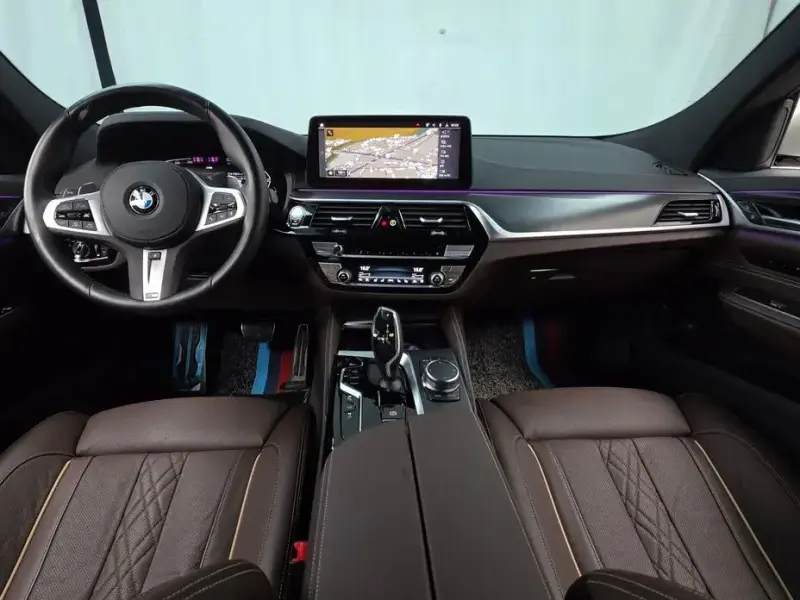 2023 BMW 6 серии с пробегом 17 813 км