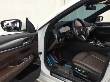 2023 BMW 6 серии с пробегом 17 813 км