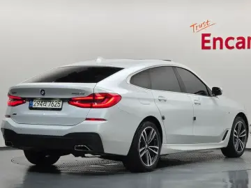 2022 BMW 6 серии с пробегом 42 322 км