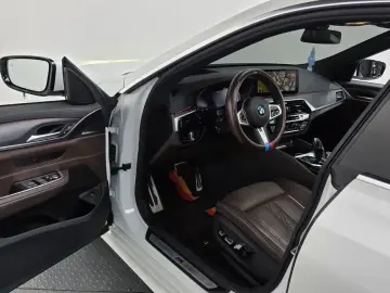 2022 BMW 6 серии с пробегом 42 322 км