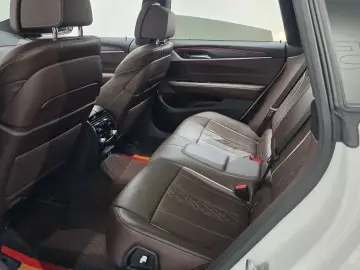 2022 BMW 6 серии с пробегом 42 322 км